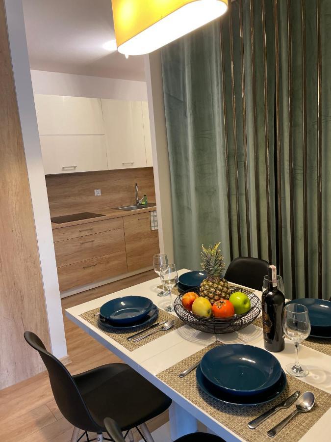 Lux Apartment Kolobrzeg Polanki Park Buitenkant foto